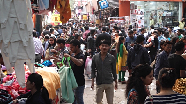 5 flea markets in Delhi that you need to shop from today!